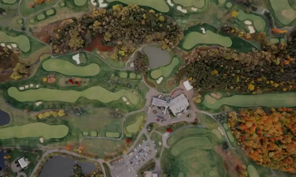 Course Layout and Natural Design